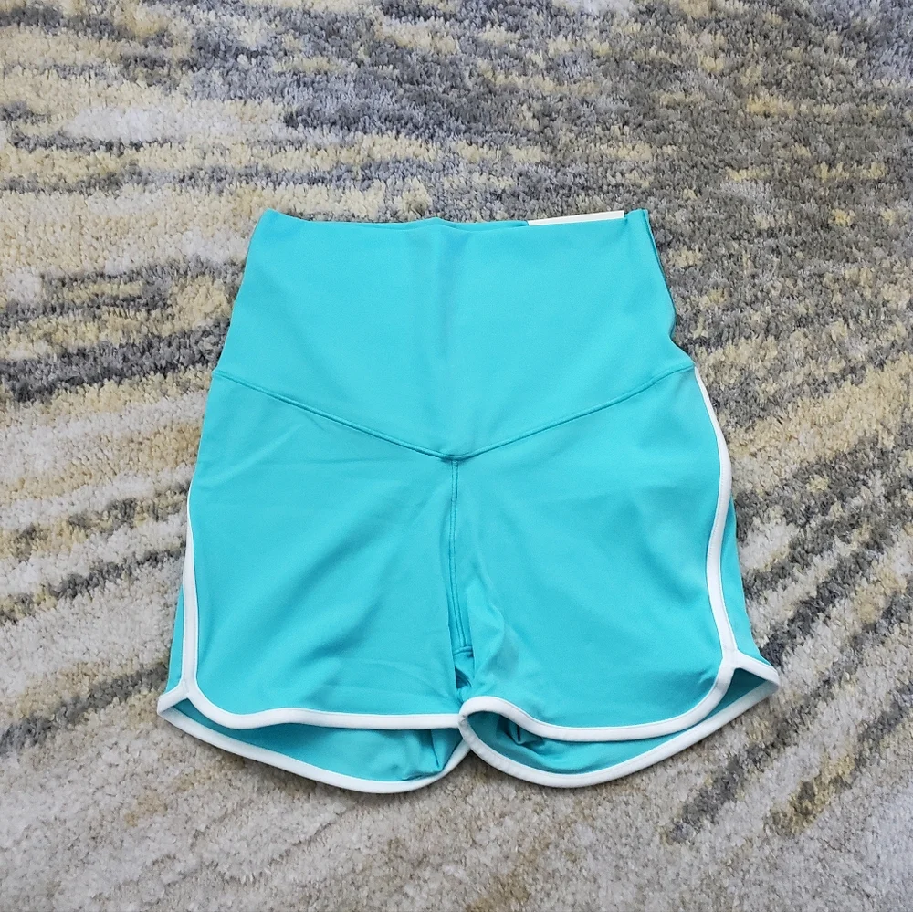 NWT OFFLINE Real Me Bike Shorts